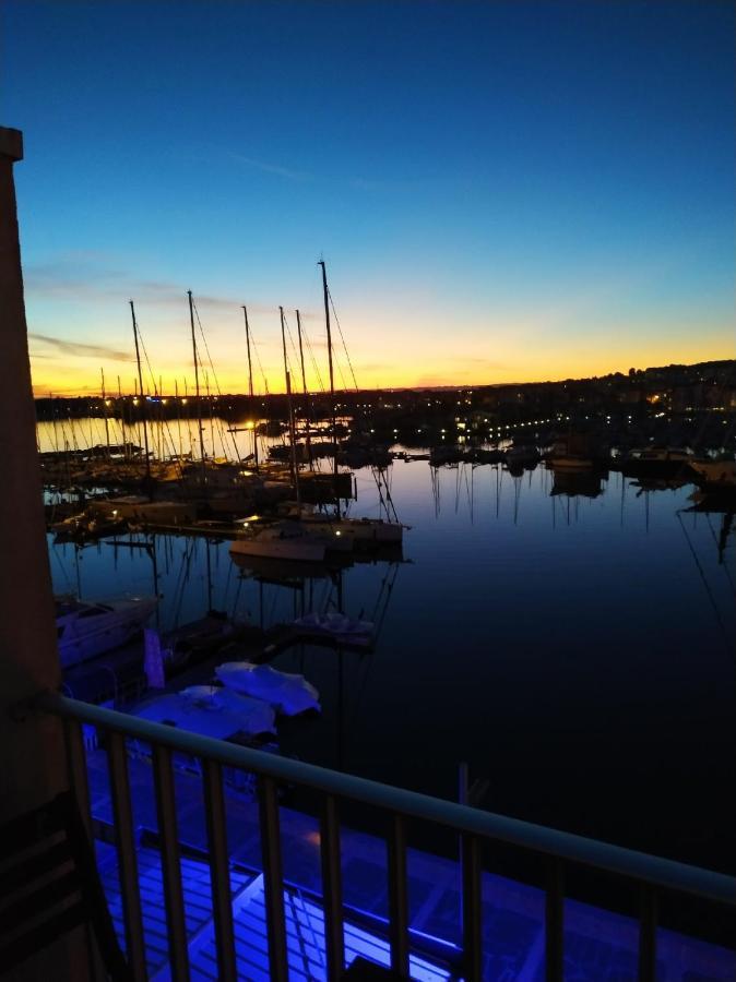 Studio Cap D Agde Vue Port Exterior photo